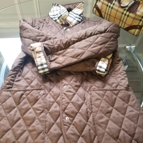 Burberry Jackets & Blazers - Authentic burberry quilted jacket